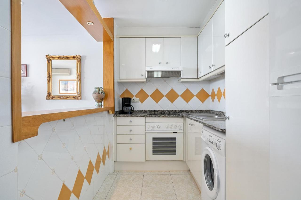 Hauzify I Apartament Gavina Salou Exteriör bild